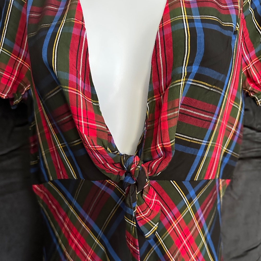 NWT Obey, world wide, tartan plaid midi dress, size XS - Picture 3 of 9